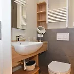 Apartamento Brandenburgerstr 11, Whg 23, 